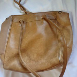 Vintage Coach shoulder bag